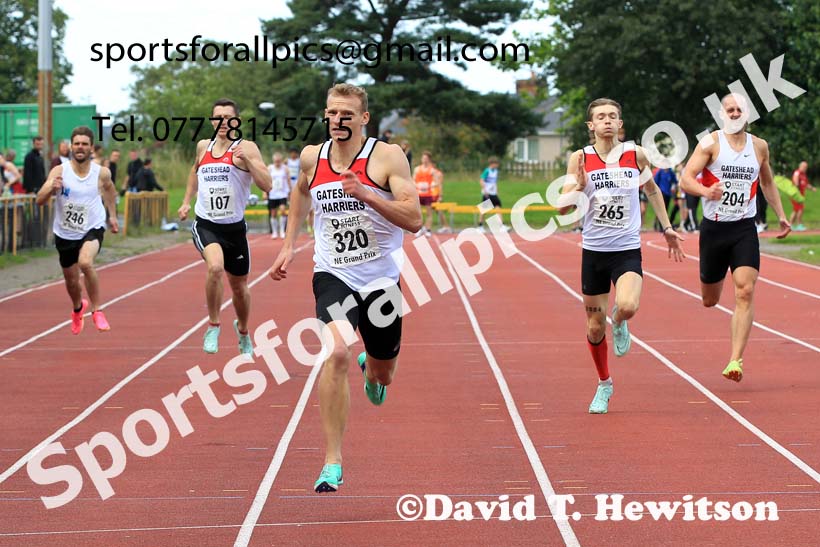 400 metres, 2023 NEGP 5 Monkton, Wed, July 26th. Photo: David T. Hewitson/Sports for All Pics